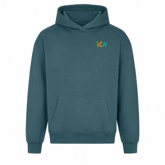 Statement Hoodie in Petrol – Vorderansicht mit kleinem Frontprint
