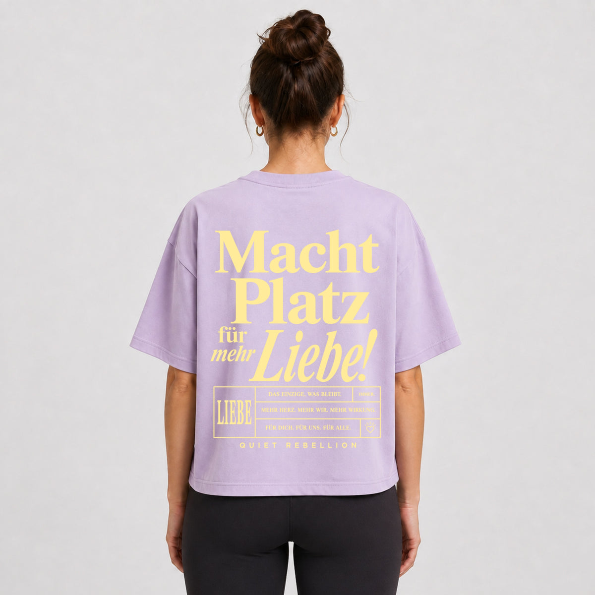 Macht Platz für mehr Liebe - Oversized Statement Shirt - Short Cut
